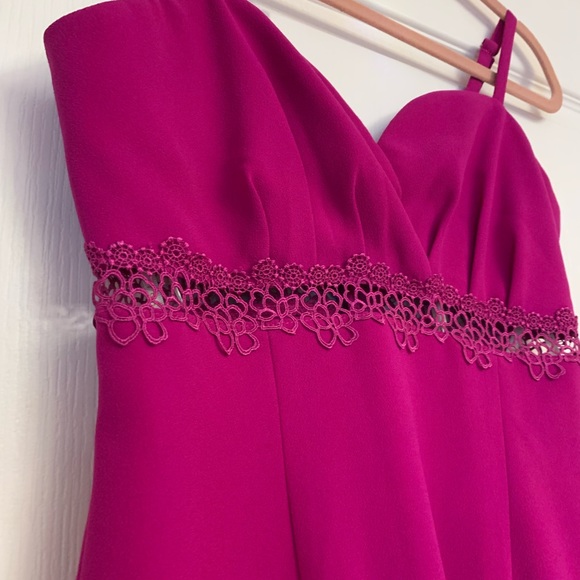 BRAND NEW FOXIEDOX DRESS - Picture 2 of 6